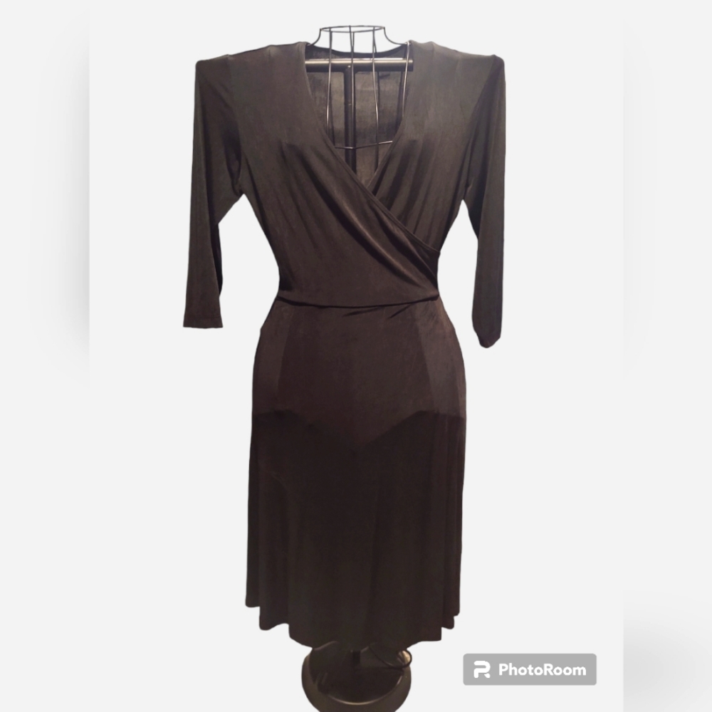 CHICOS Travelers BLACK dress,  chicos size 1( 8/10).